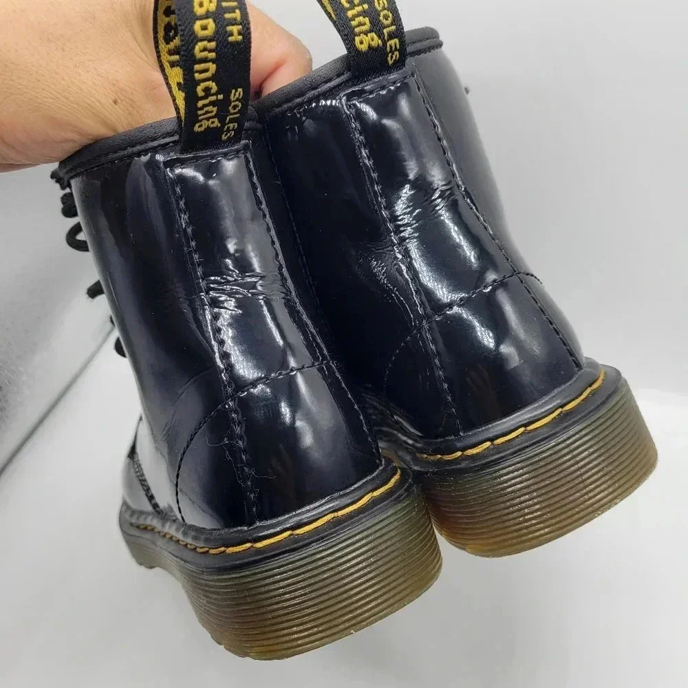 Dr. Martens pre loved